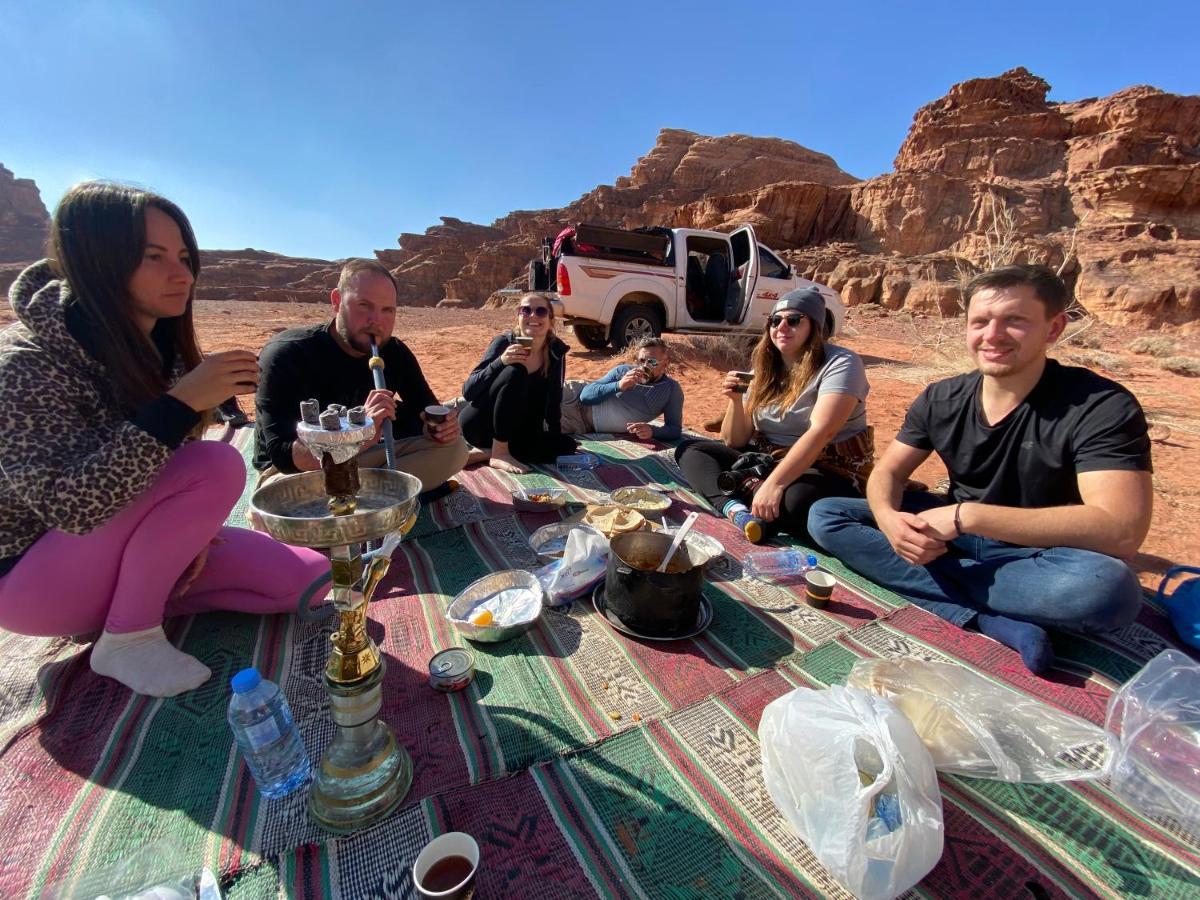 Faisal Wadi Rum Camp Hotel ภายนอก รูปภาพ