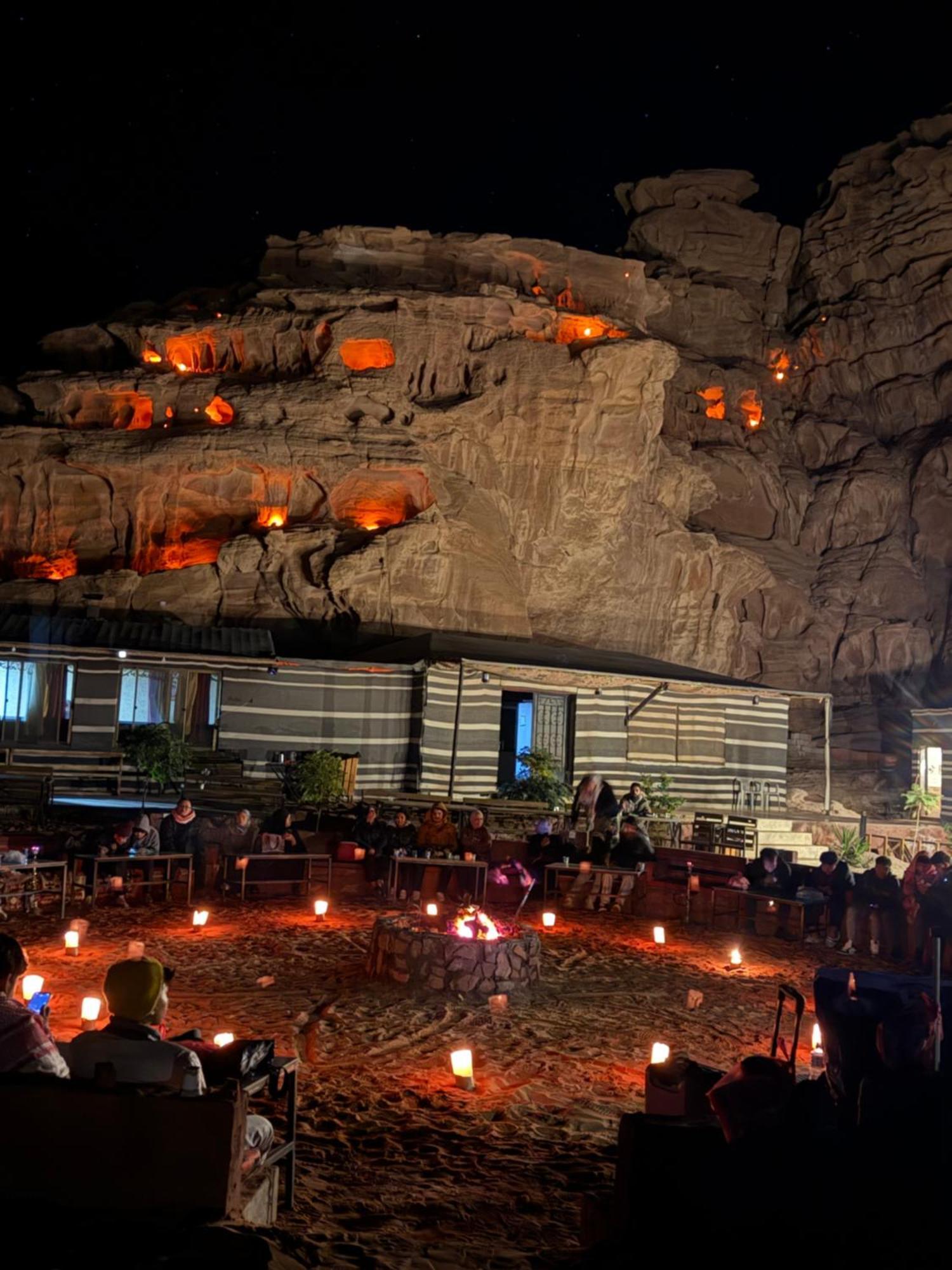 Faisal Wadi Rum Camp Hotel ภายนอก รูปภาพ