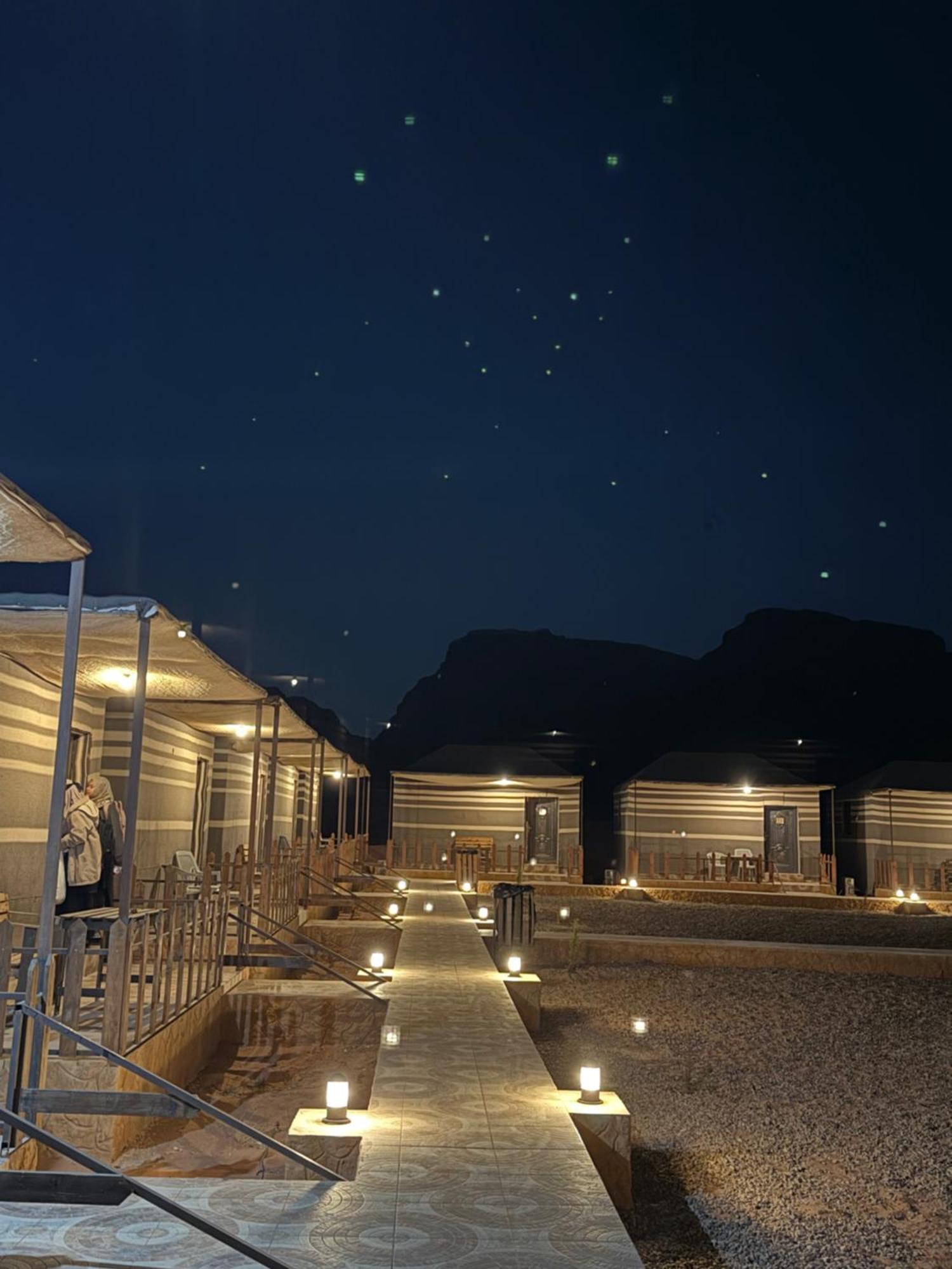 Faisal Wadi Rum Camp Hotel ภายนอก รูปภาพ