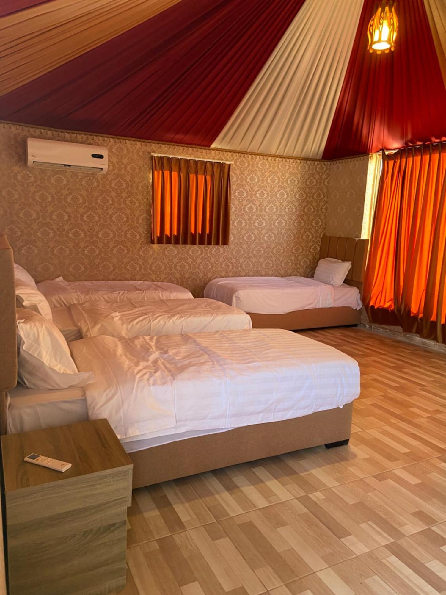 Faisal Wadi Rum Camp ภายนอก รูปภาพ