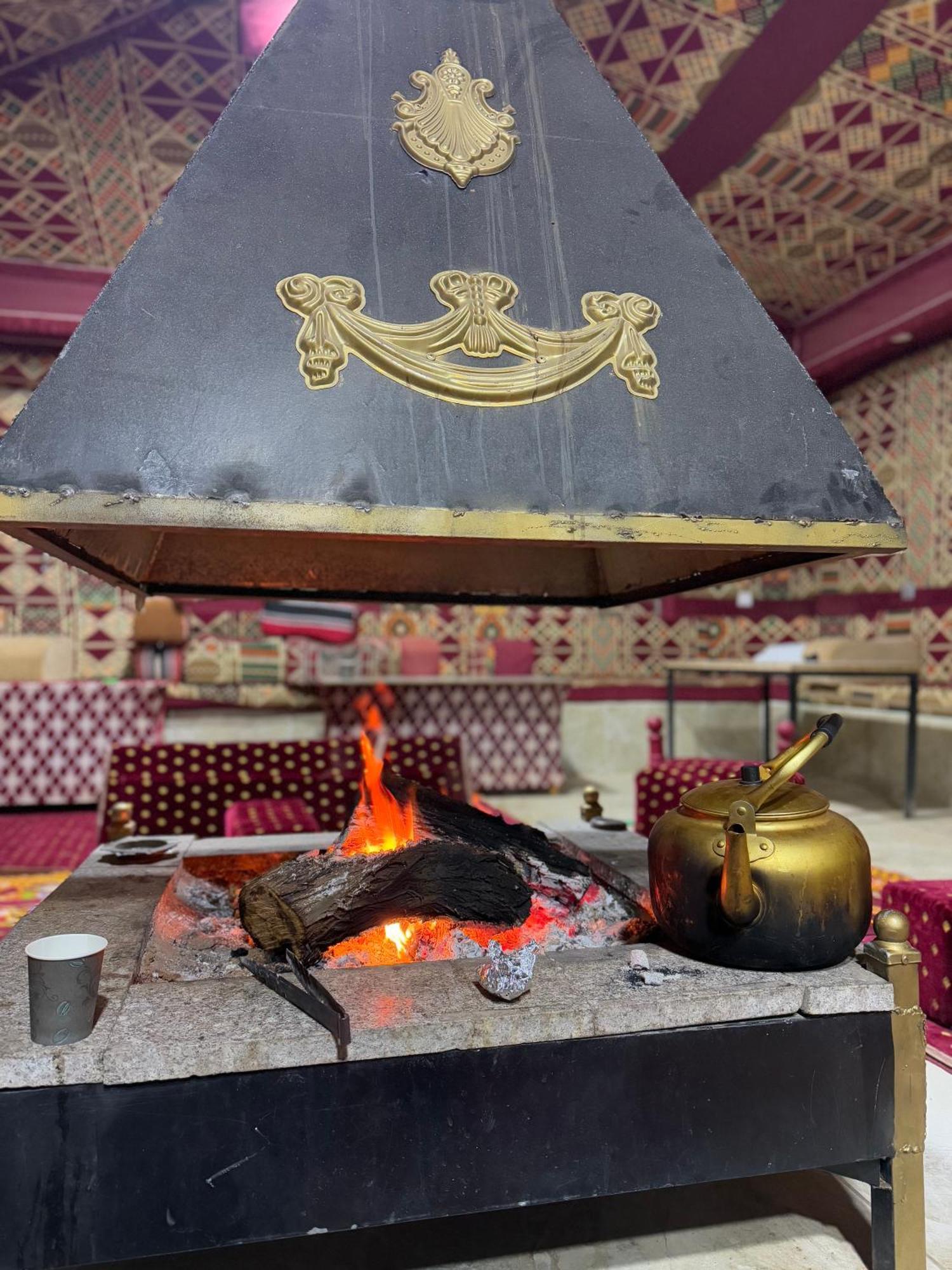 Faisal Wadi Rum Camp ภายนอก รูปภาพ