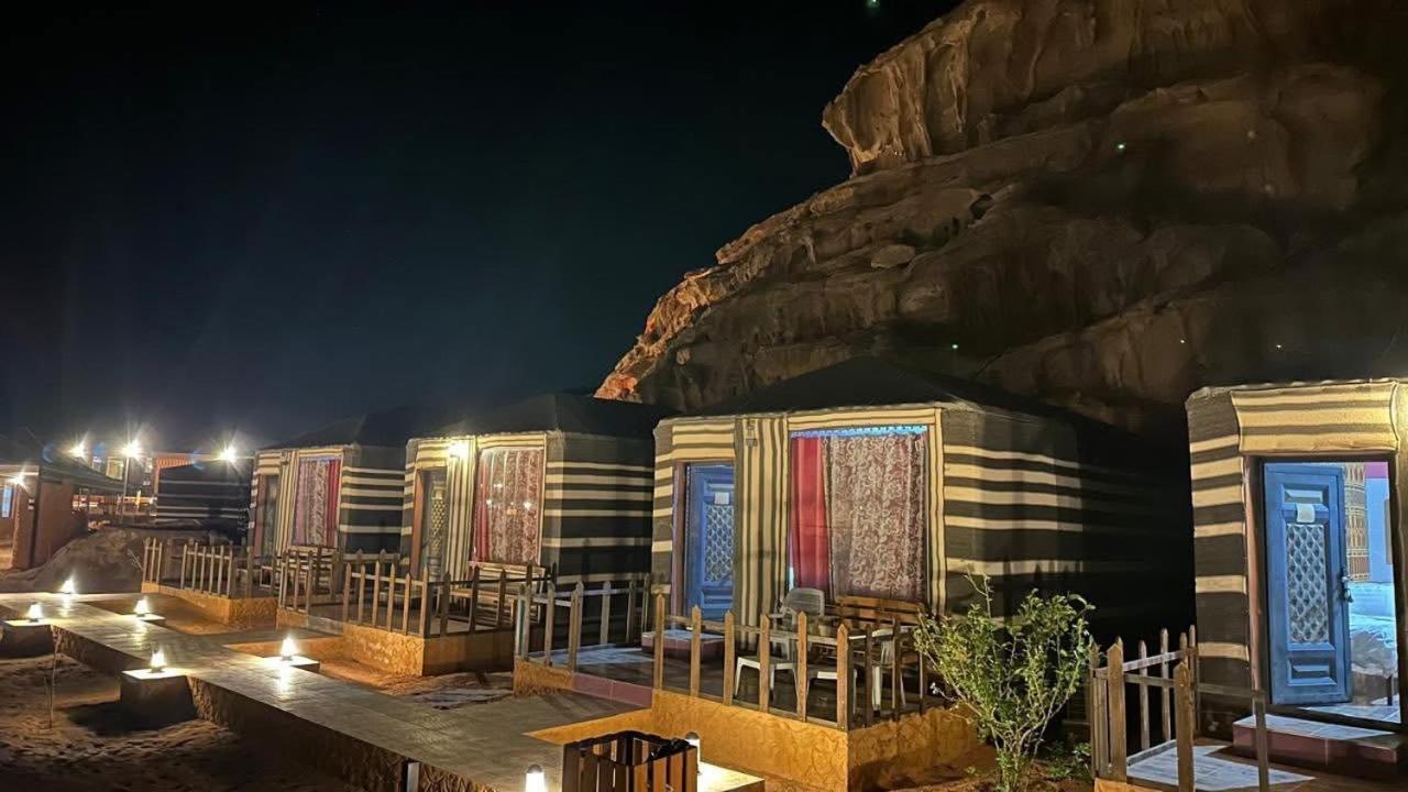 Faisal Wadi Rum Camp ภายนอก รูปภาพ