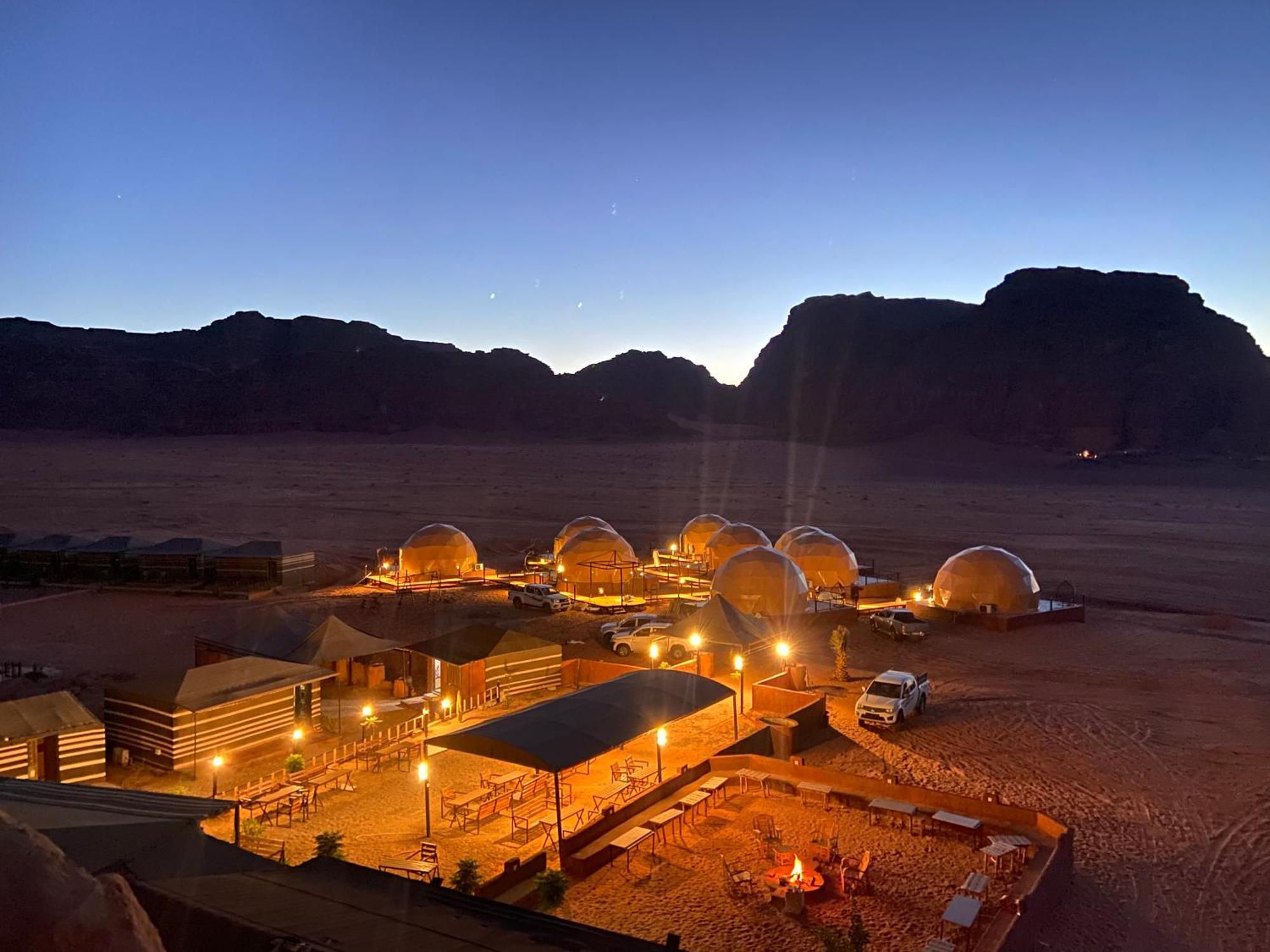 Faisal Wadi Rum Camp ภายนอก รูปภาพ