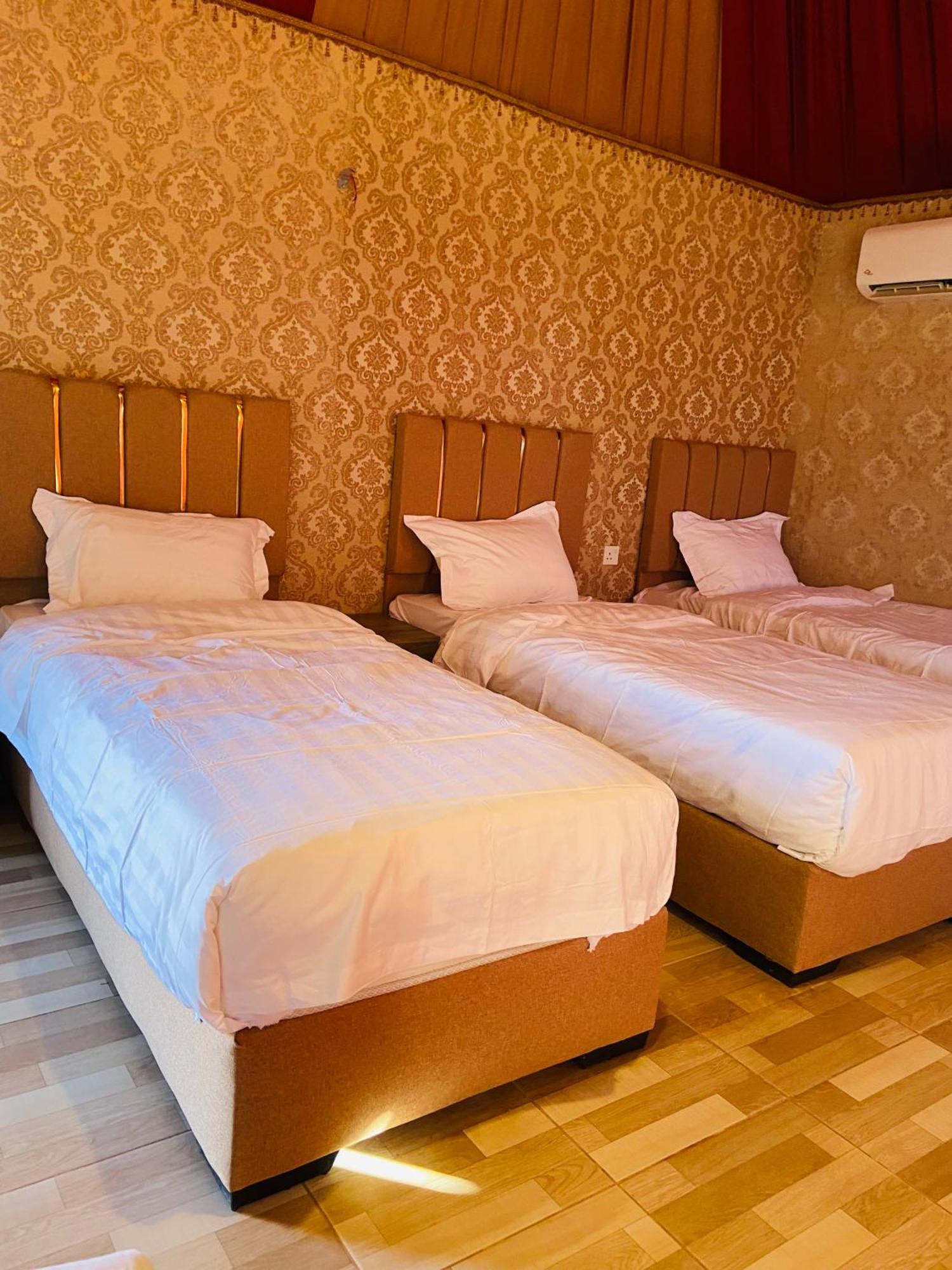 Faisal Wadi Rum Camp ภายนอก รูปภาพ