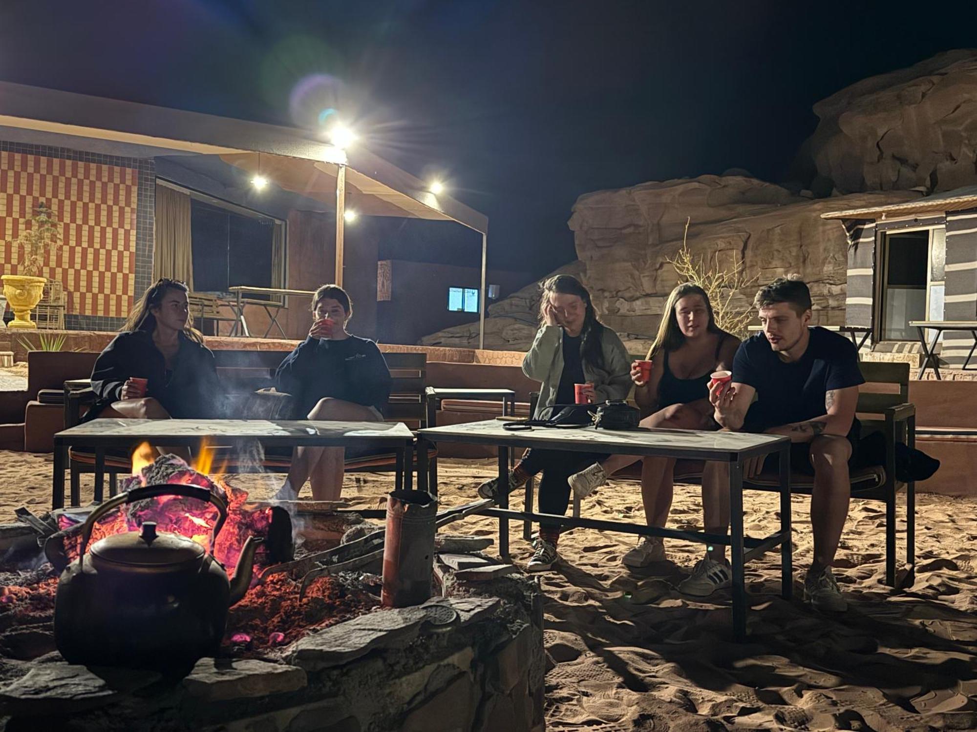 Faisal Wadi Rum Camp ภายนอก รูปภาพ