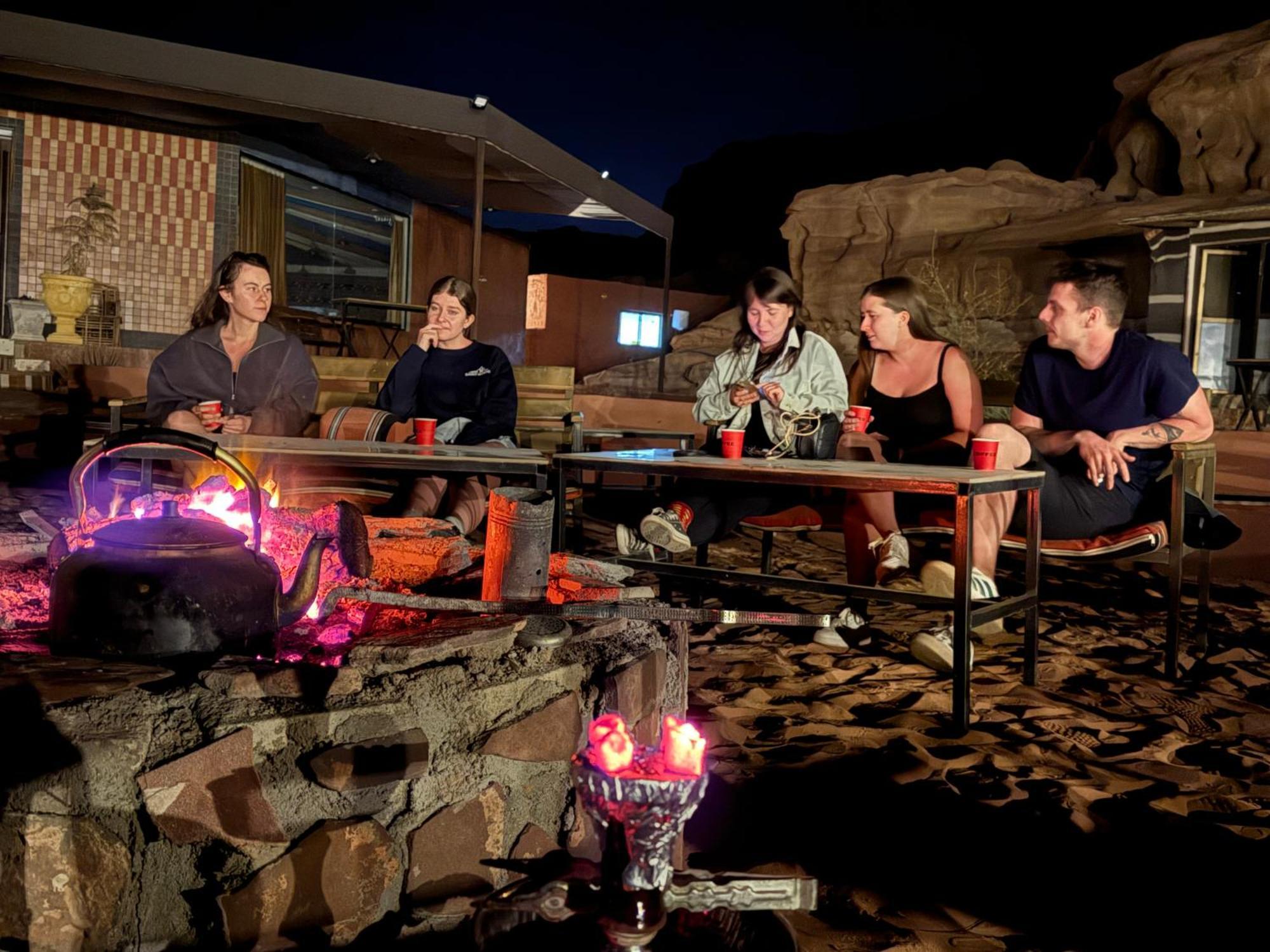 Faisal Wadi Rum Camp ภายนอก รูปภาพ
